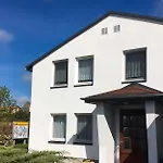 Kastanienhof Garni Hotel Zinnowitz