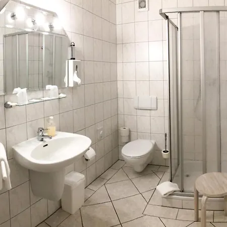 Kastanienhof Garni Ξενοδοχείο 3*