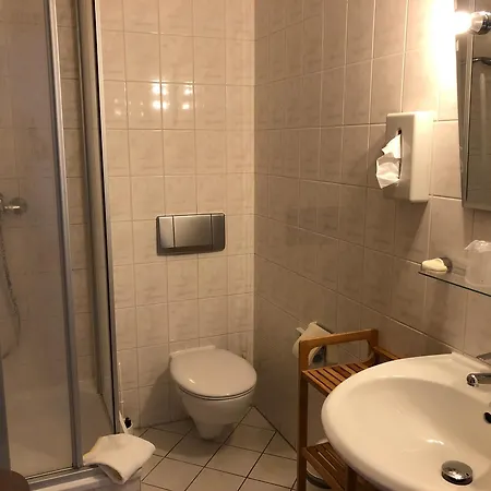 Kastanienhof Garni Ξενοδοχείο 3*