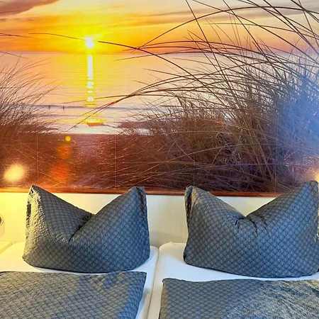 מלון Kastanienhof Garni צינוביץ