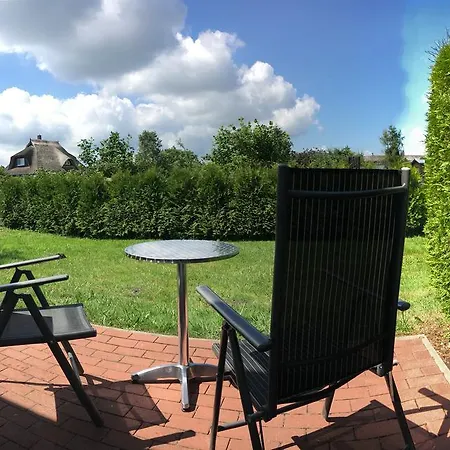 Hotel Kastanienhof Garni Zinnowitz
